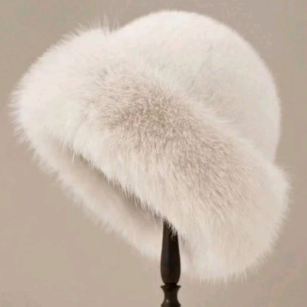 Plush Faux Fur Hat